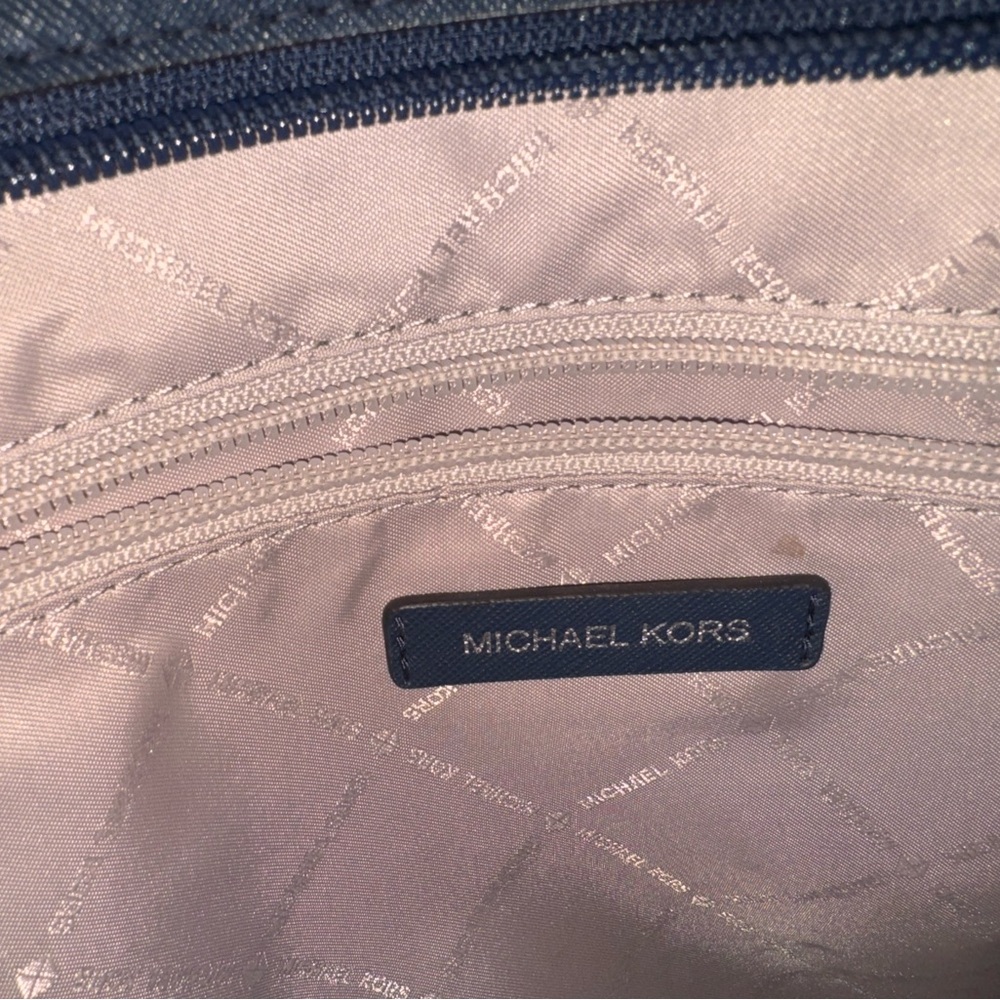 Michael Kors Navy Blue Tote Bag - Picture 3 of 8